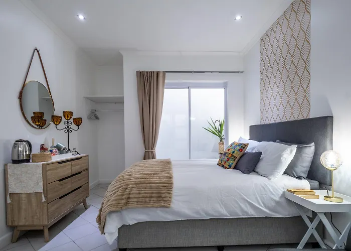 Quiet & Cosy In Claremont