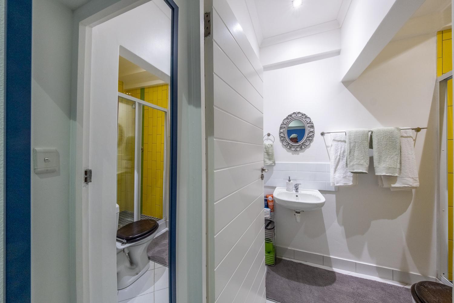 Quiet & Cosy In Claremont Cape Town